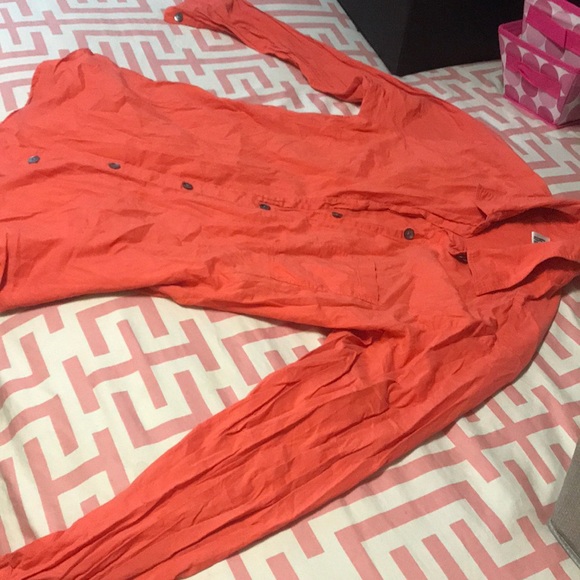 Button up blouse - Picture 2 of 4